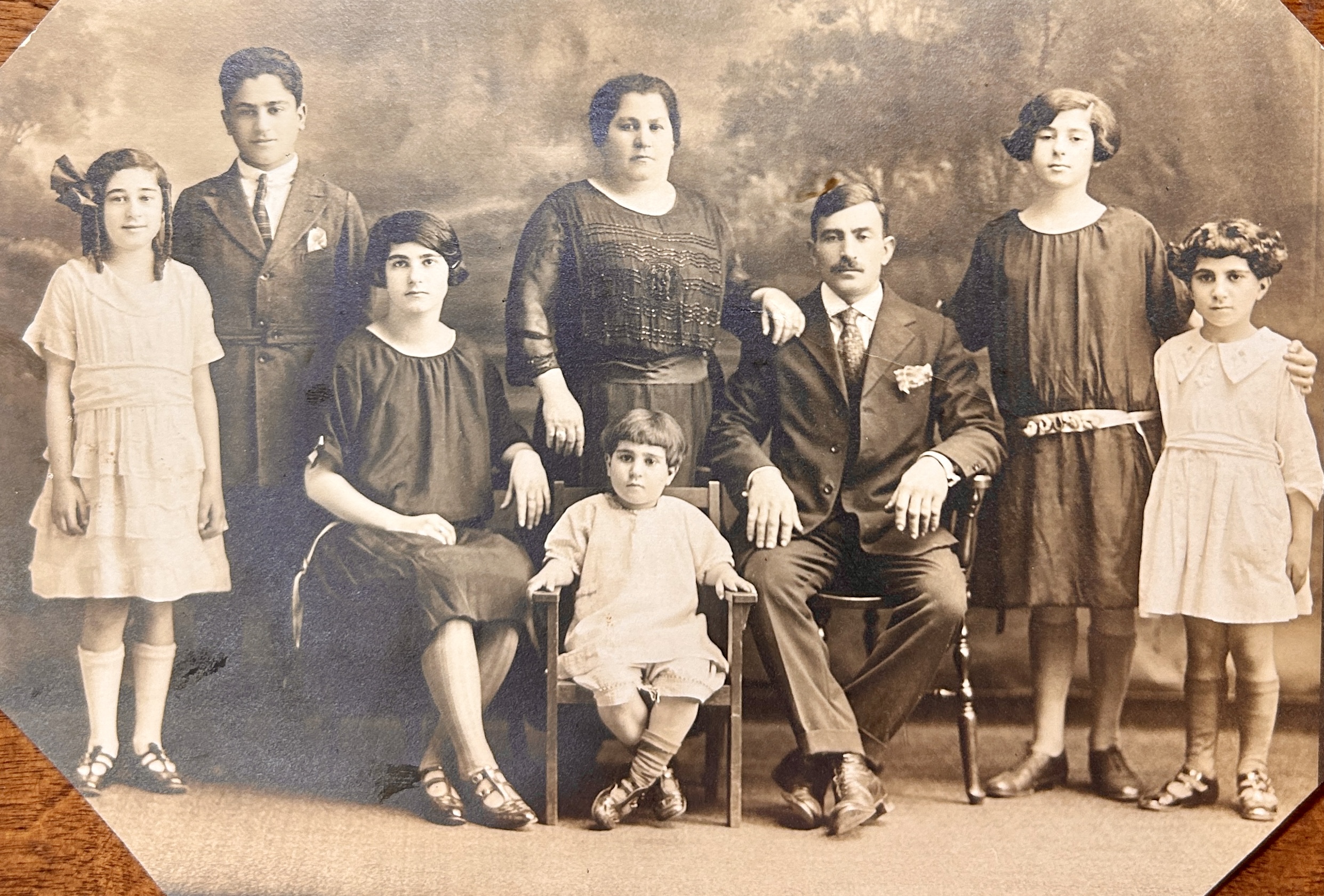 A group of people posing for a photo

Description automatically generated